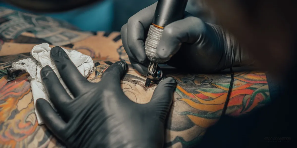 Jak długo goi się tatuaż?