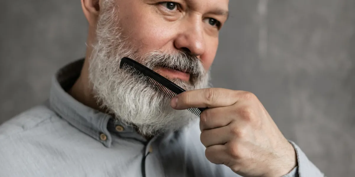 Jak prawidłowo czesać brodę?