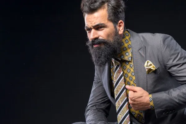 Jak przetrwać poszczególne etapy zapuszczania brody?