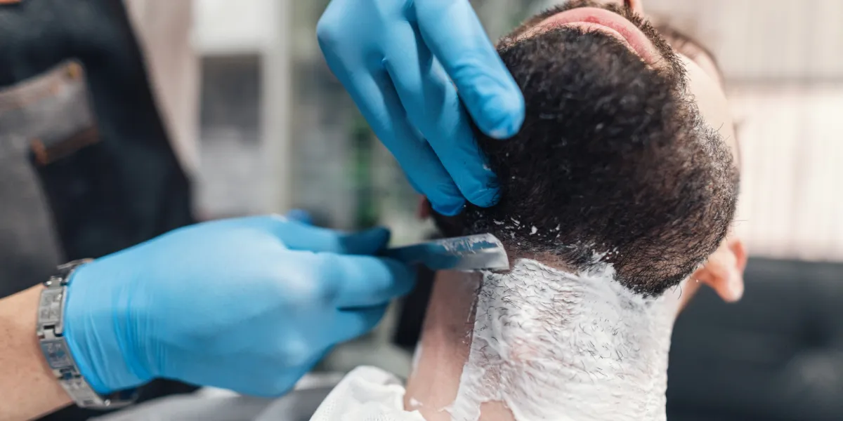 Męskie golenie na mokro krok po kroku