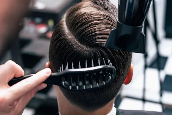 Stylizacja męskich włosów - najlepsze porady